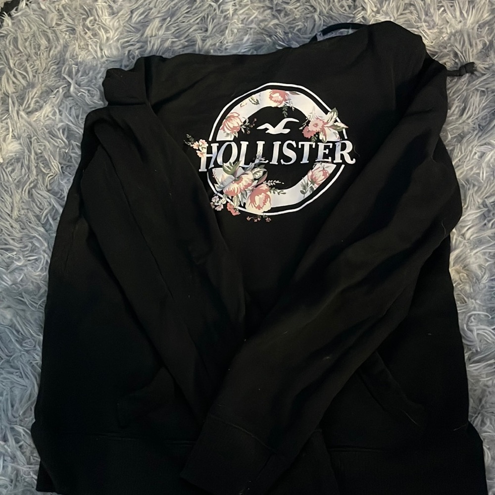 Black Hollister hoodie